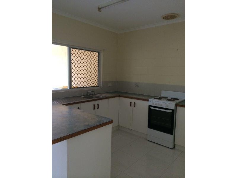 3/9 Dan Hart Lane, Mossman QLD 4873