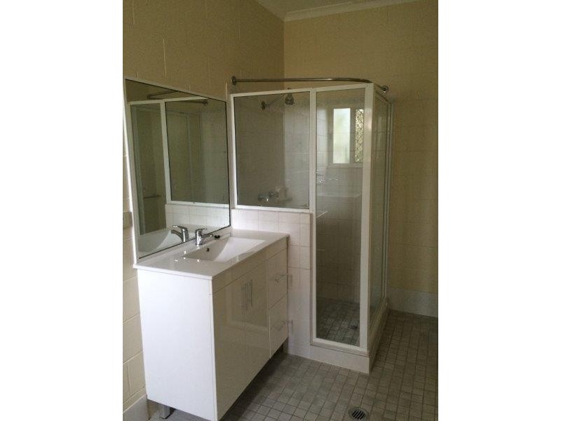 3/9 Dan Hart Lane, Mossman QLD 4873