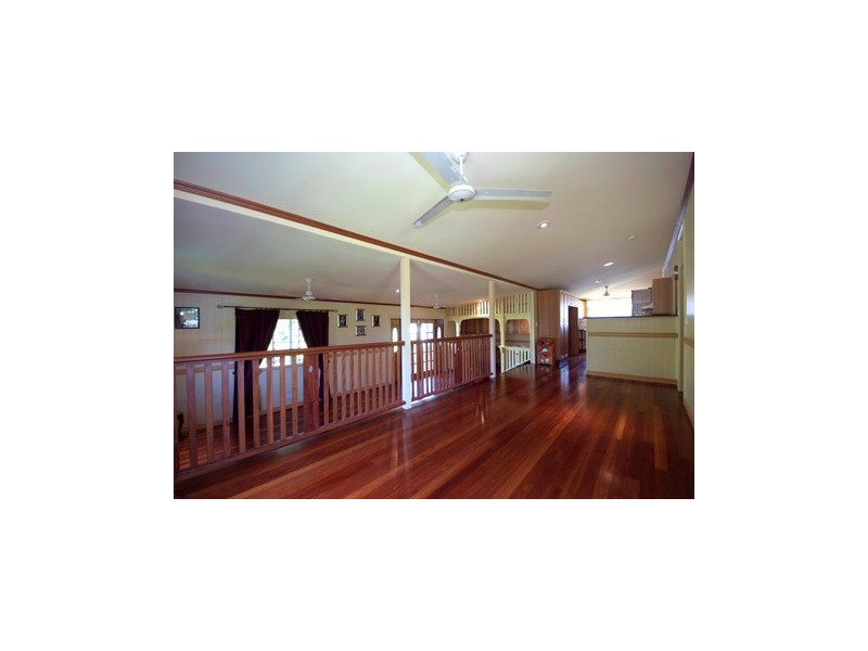 23 Owen Street, Mossman QLD 4873
