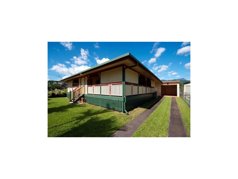 23 Owen Street, Mossman QLD 4873