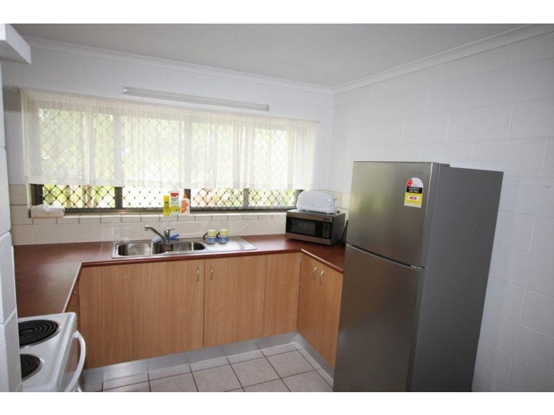 2/40 Marine Parade, Newell QLD 4873