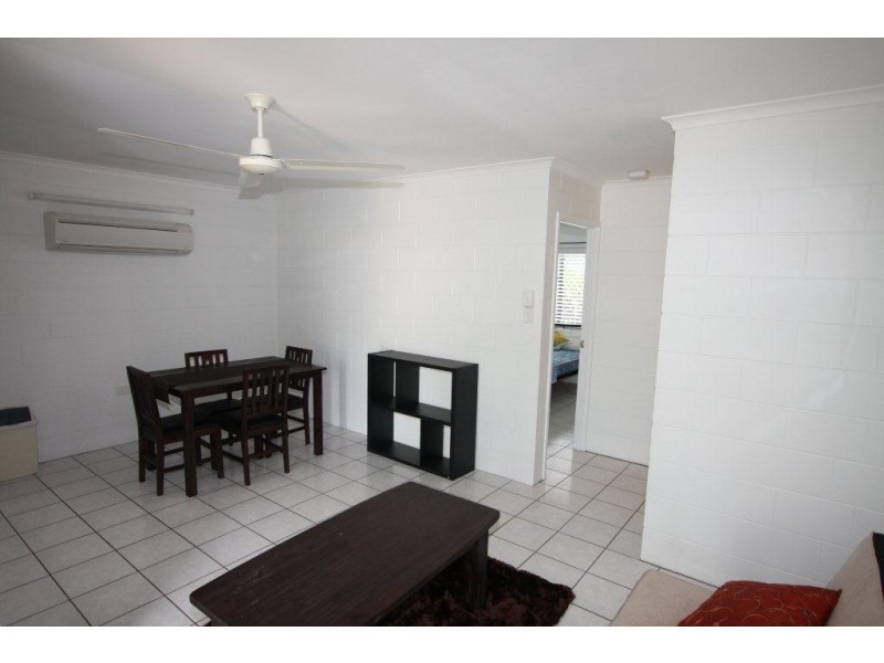 2/40 Marine Parade, Newell QLD 4873