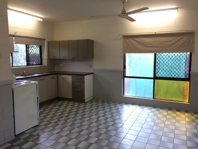 4/10 Cooya Beach Road, Cooya Beach QLD 4873