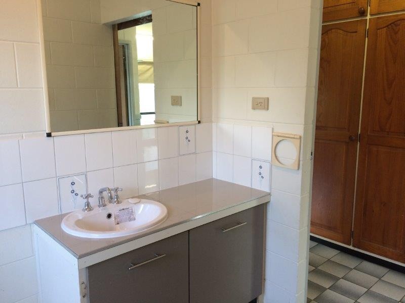 4/10 Cooya Beach Road, Cooya Beach QLD 4873