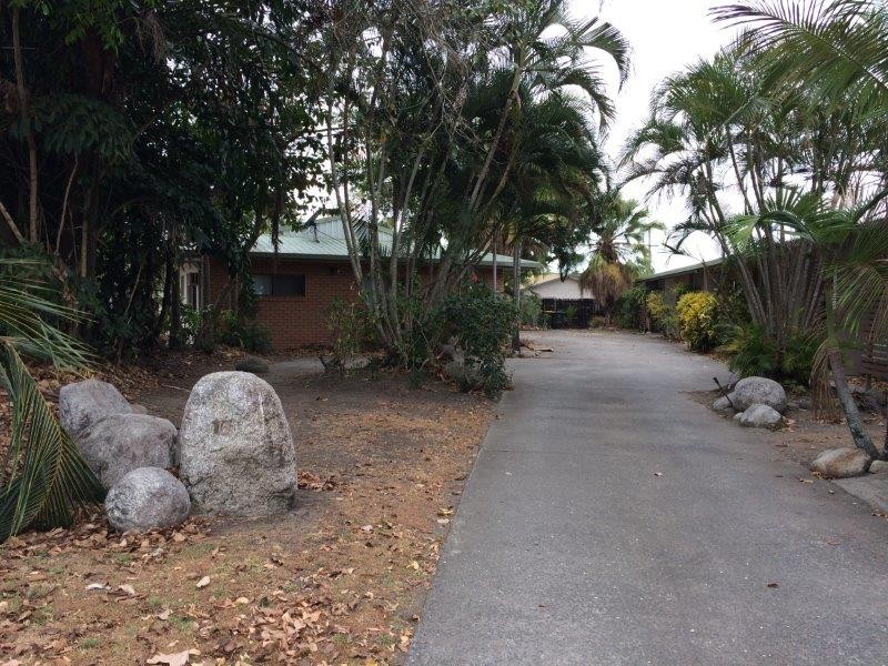 4/10 Cooya Beach Road, Cooya Beach QLD 4873