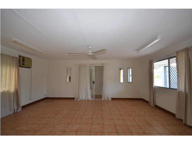 127 Alchera Drive, Mossman QLD 4873