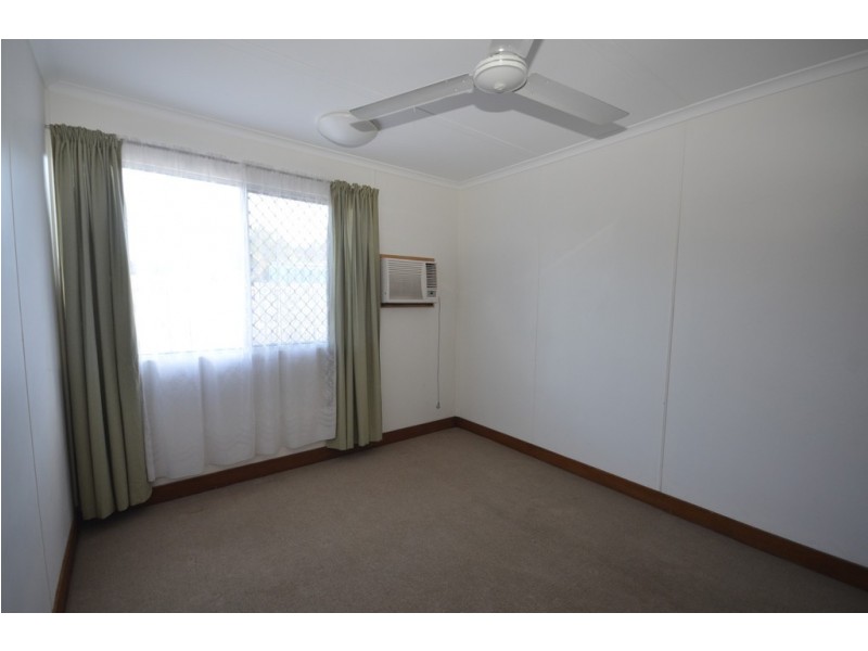 127 Alchera Drive, Mossman QLD 4873