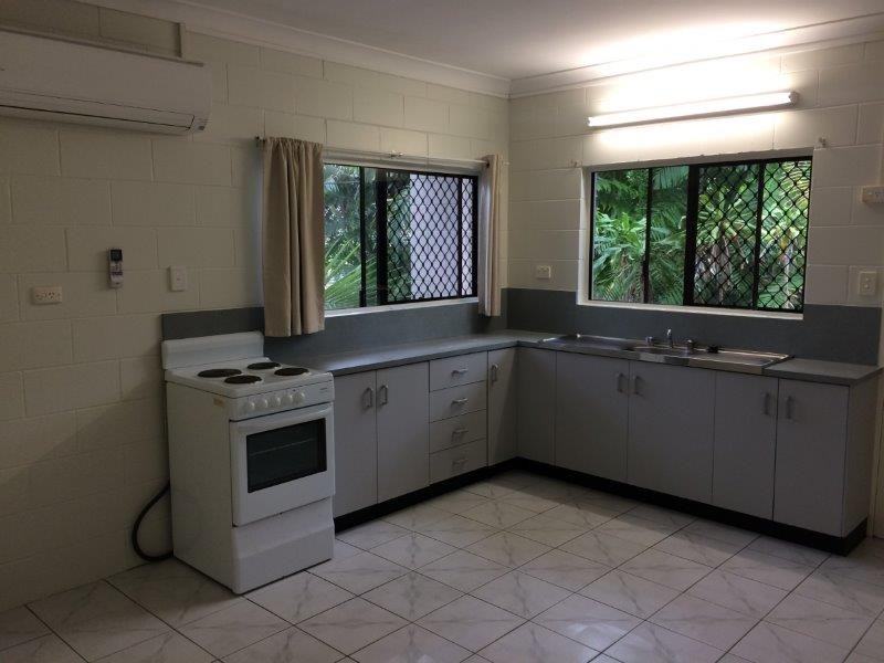 4/11 Marine Parade, Newell QLD 4873