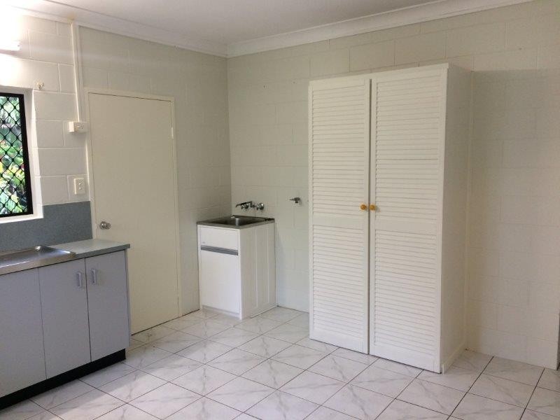 4/11 Marine Parade, Newell QLD 4873