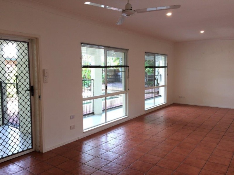 8 Thooleer Close, Cooya Beach QLD 4873