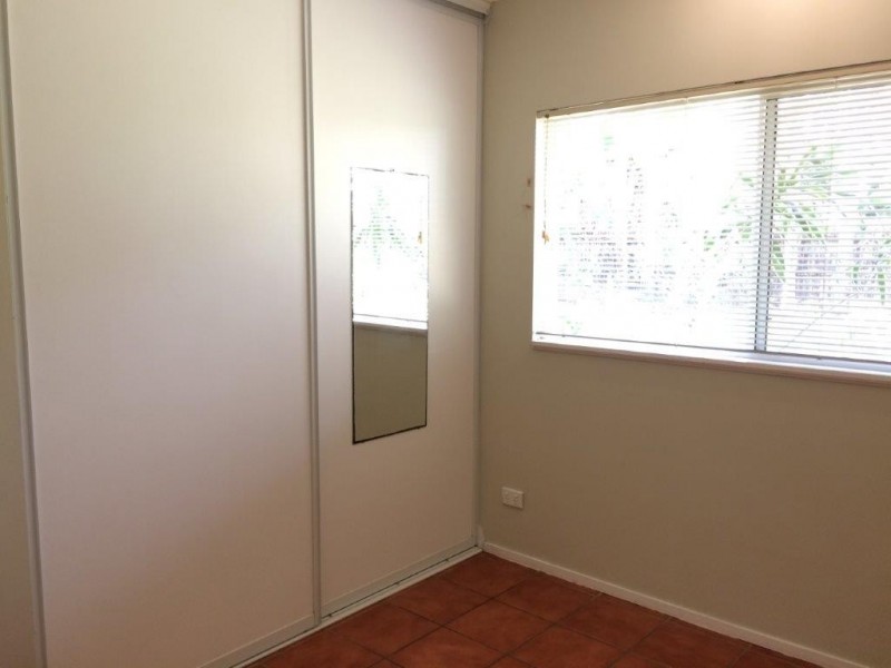 8 Thooleer Close, Cooya Beach QLD 4873