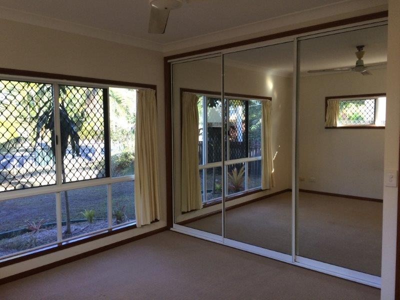 8 Shalom Close, Cooya Beach QLD 4873