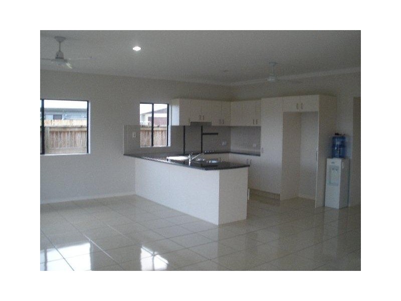 4 Yidi Close, Cooya Beach QLD 4873