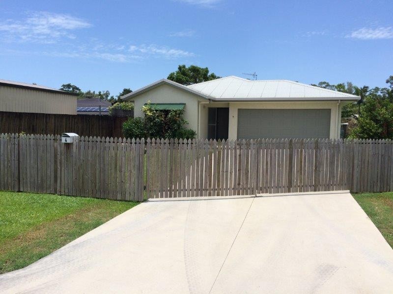 4 Waratah Close, Mossman QLD 4873
