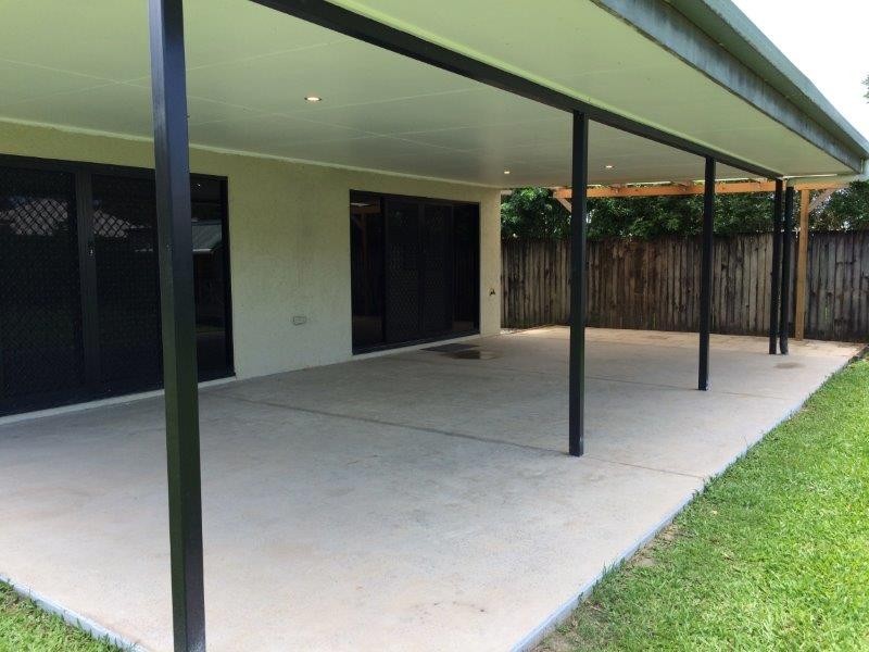 4 Waratah Close, Mossman QLD 4873
