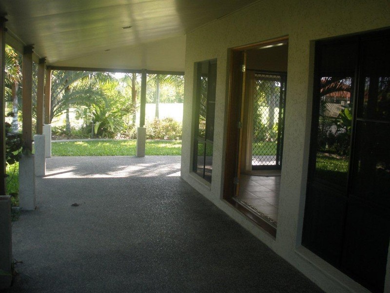 Port Douglas QLD 4877