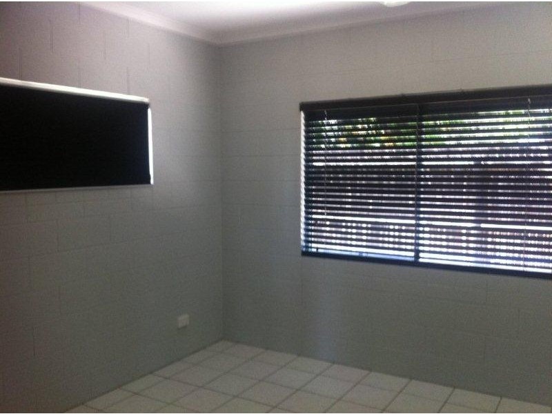 2/26 Thooleer Close, Cooya Beach QLD 4873