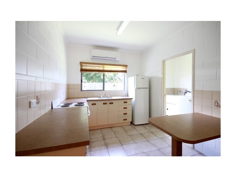 2/12 Atherton Street, Mossman QLD 4873