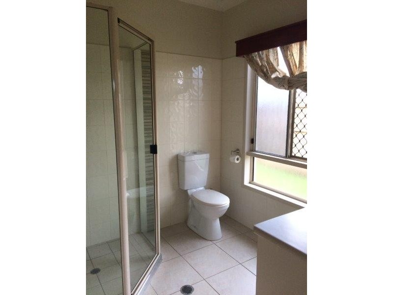 4 Gerygone Close, Mossman QLD 4873