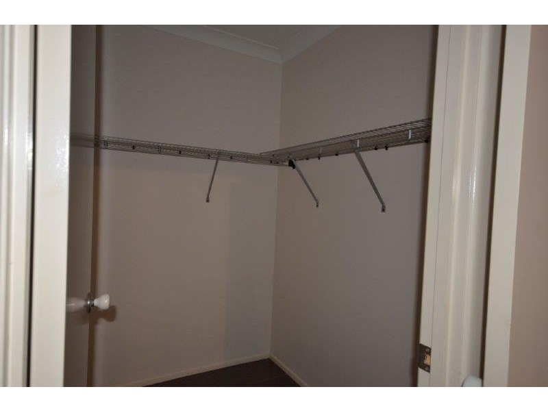 16 Satinash Street, Mossman QLD 4873