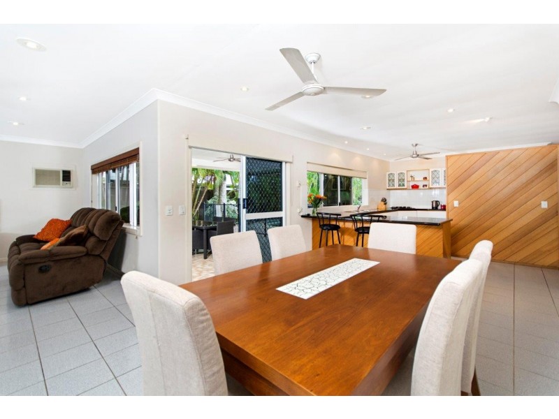 5 Jewel Close, Port Douglas QLD 4877