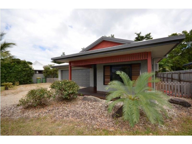12 White Oak Avenue, Mossman QLD 4873