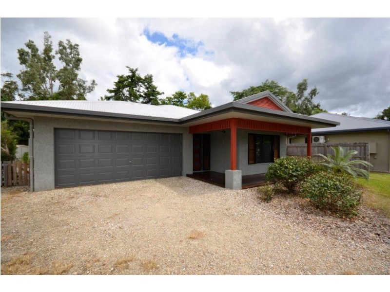 12 White Oak Avenue, Mossman QLD 4873