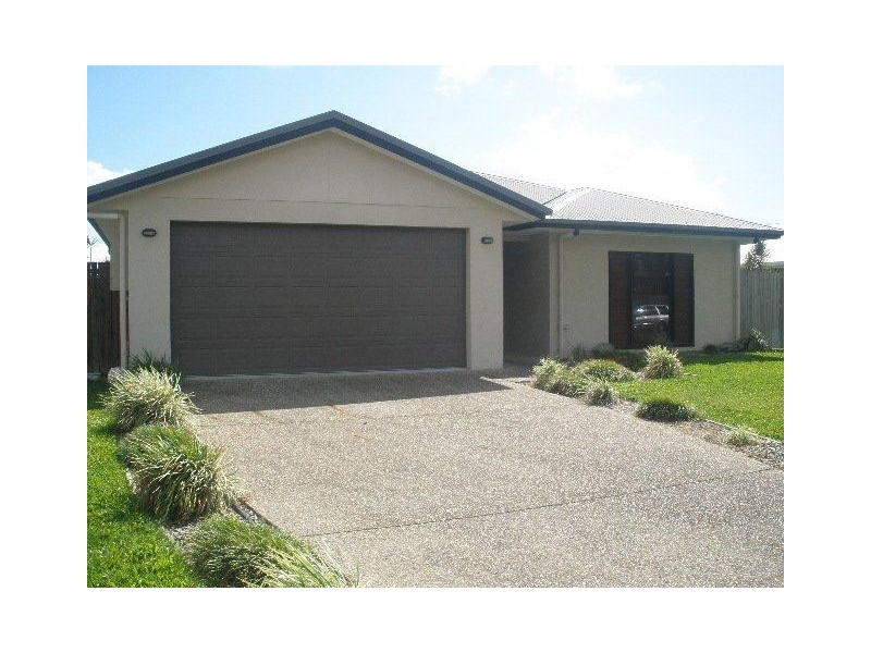 9 Shearwater Street, Port Douglas QLD 4877