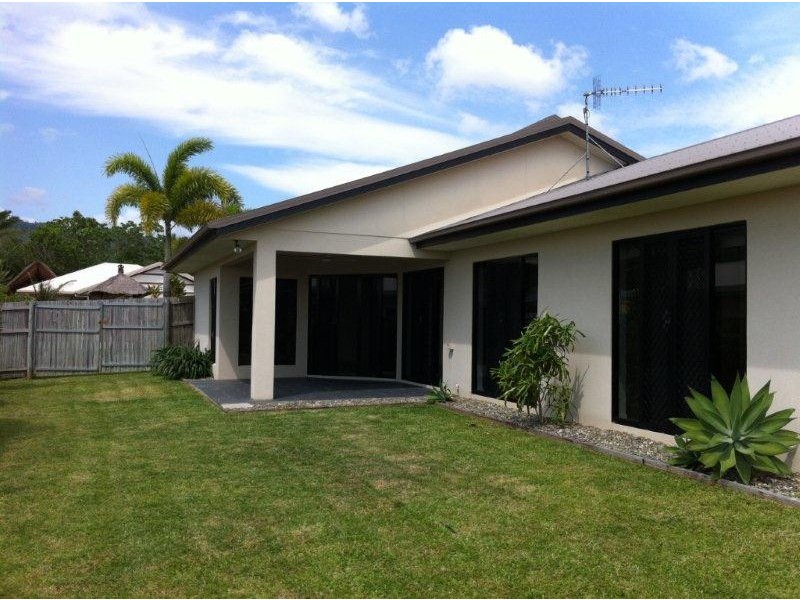 9 Shearwater Street, Port Douglas QLD 4877