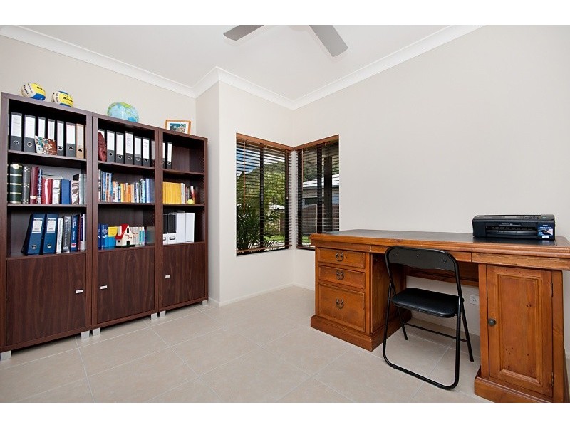 15 White Oak, Mossman QLD 4873