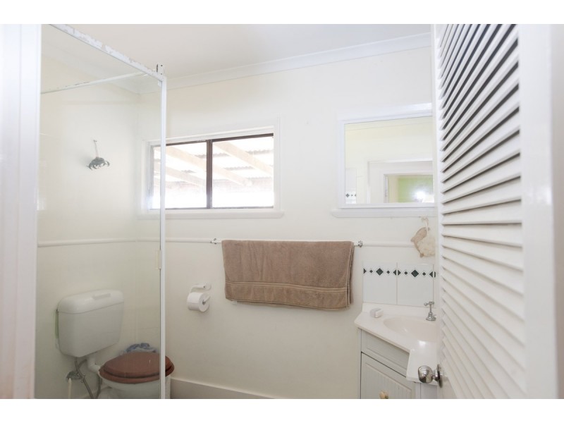 4 Sylvia Close, Wonga QLD 4873
