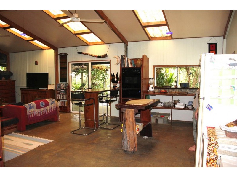 65 Thornton Peak Drive FOREST CREEK, Daintree QLD 4873