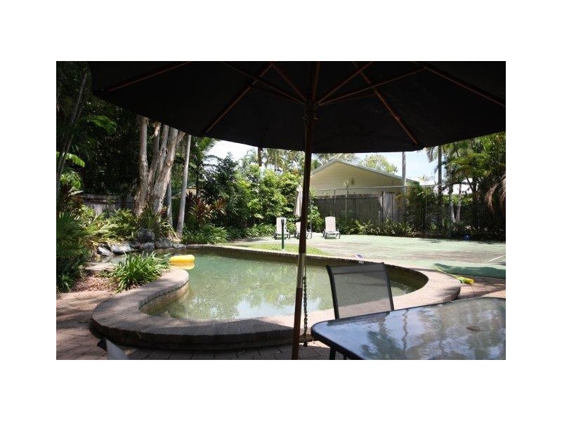 2/15 Triton Crescent, Port Douglas QLD 4877