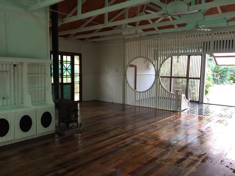 16 Mill Street, Mossman QLD 4873