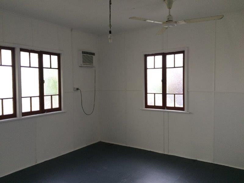 16 Mill Street, Mossman QLD 4873