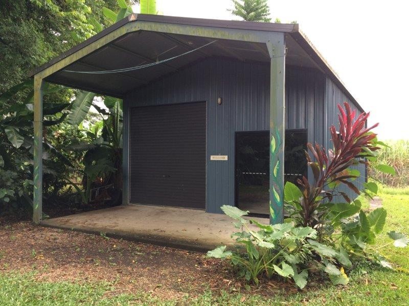 16 Mill Street, Mossman QLD 4873