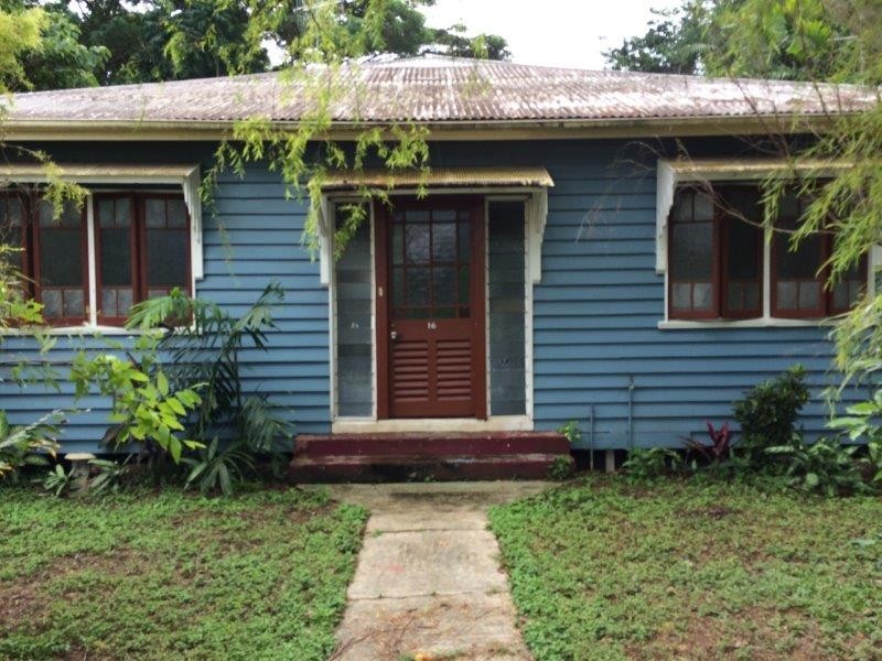 16 Mill Street, Mossman QLD 4873