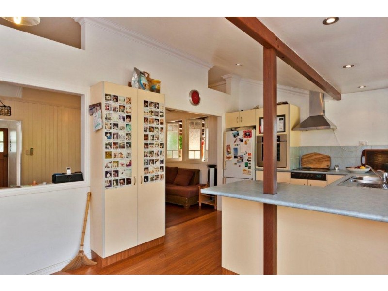 6 Crawford Street, Mossman QLD 4873