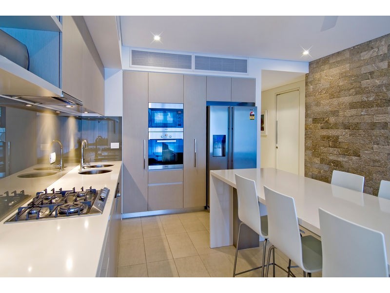 203/68 Macrossan St (Coconut Grove), Port Douglas QLD 4877