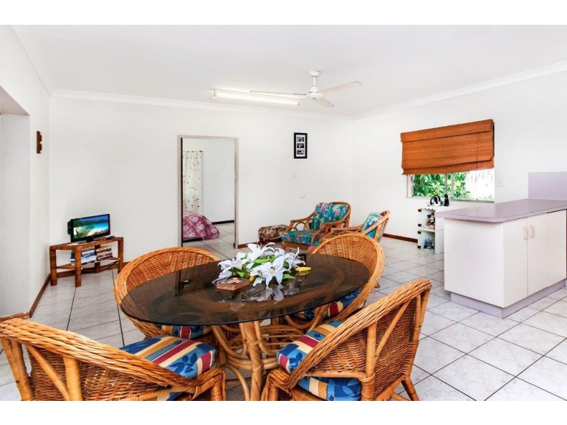 4 Calophyllum Close, Wonga QLD 4873