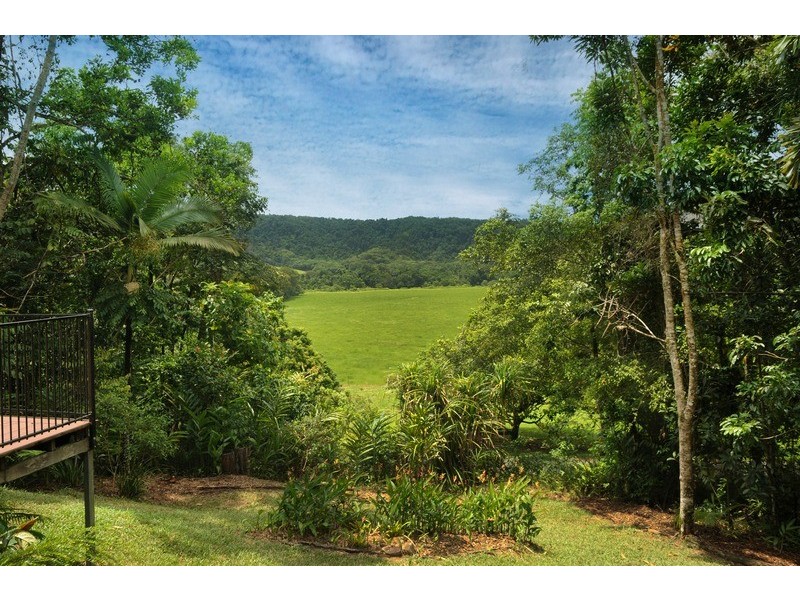 44 Kahana Road, Whyanbeel QLD 4873
