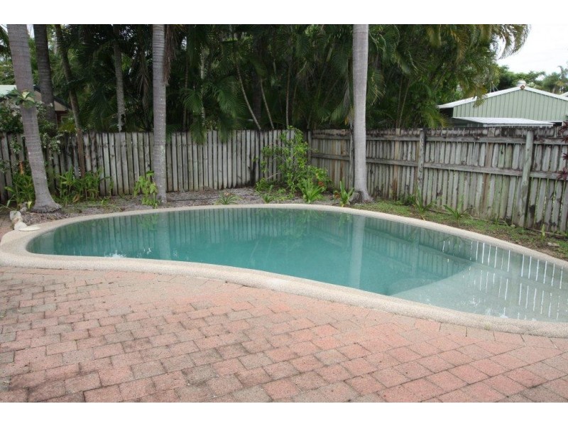 7 Endeavour Street, Port Douglas QLD 4877