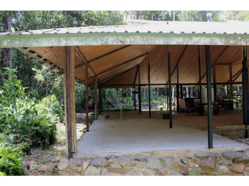 191 Stonewood Road DIWAN, Daintree QLD 4873