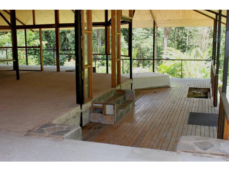 191 Stonewood Road DIWAN, Daintree QLD 4873