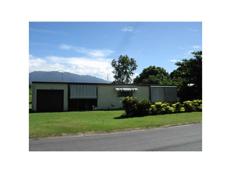 16 Marine Parade, Newell QLD 4873