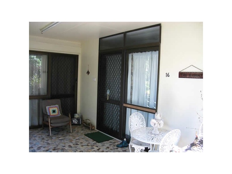 16 Marine Parade, Newell QLD 4873