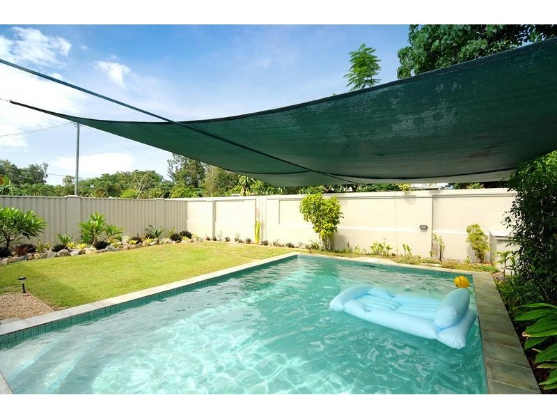 1 and 2/4 Short Street, Newell QLD 4873