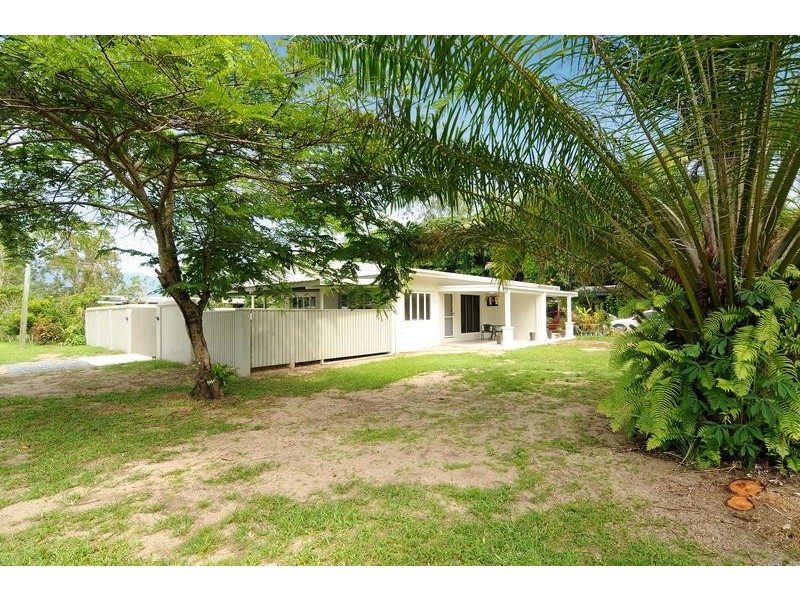 1 and 2/4 Short Street, Newell QLD 4873