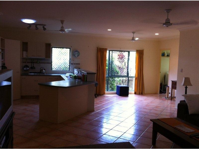 2/16 Triton Cres, Port Douglas QLD 4877