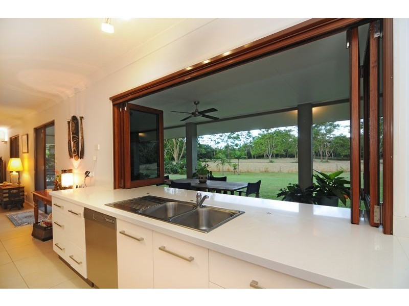 42 Mowbray River Rd, Mowbray QLD 4877